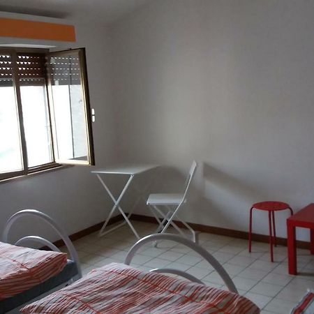 Hostel Easy بيزا المظهر الخارجي الصورة