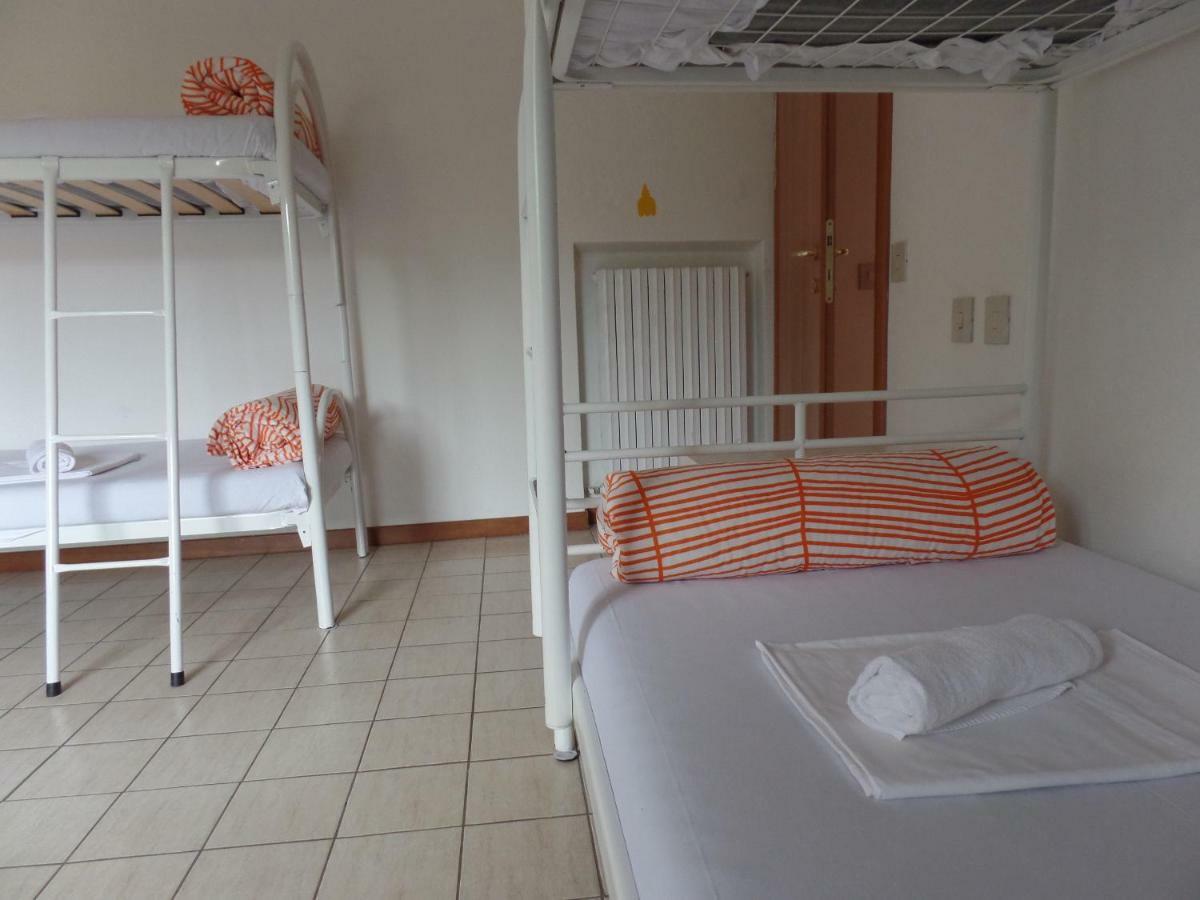 Hostel Easy بيزا المظهر الخارجي الصورة
