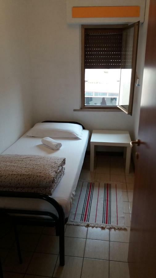 Hostel Easy بيزا المظهر الخارجي الصورة